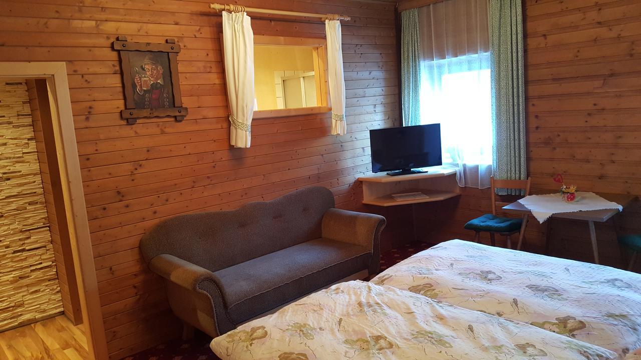 Pension Hohenkendl Швенд Екстериор снимка